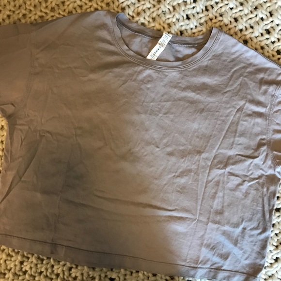 lululemon athletica Tops - lululemon cates tee